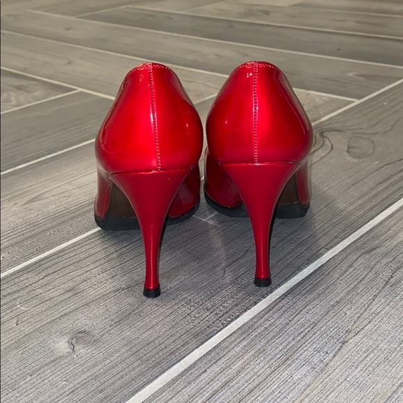 Stuart Weitzman Candy Apple Red Leather Pumps 6.5 - Picture 2 of 4